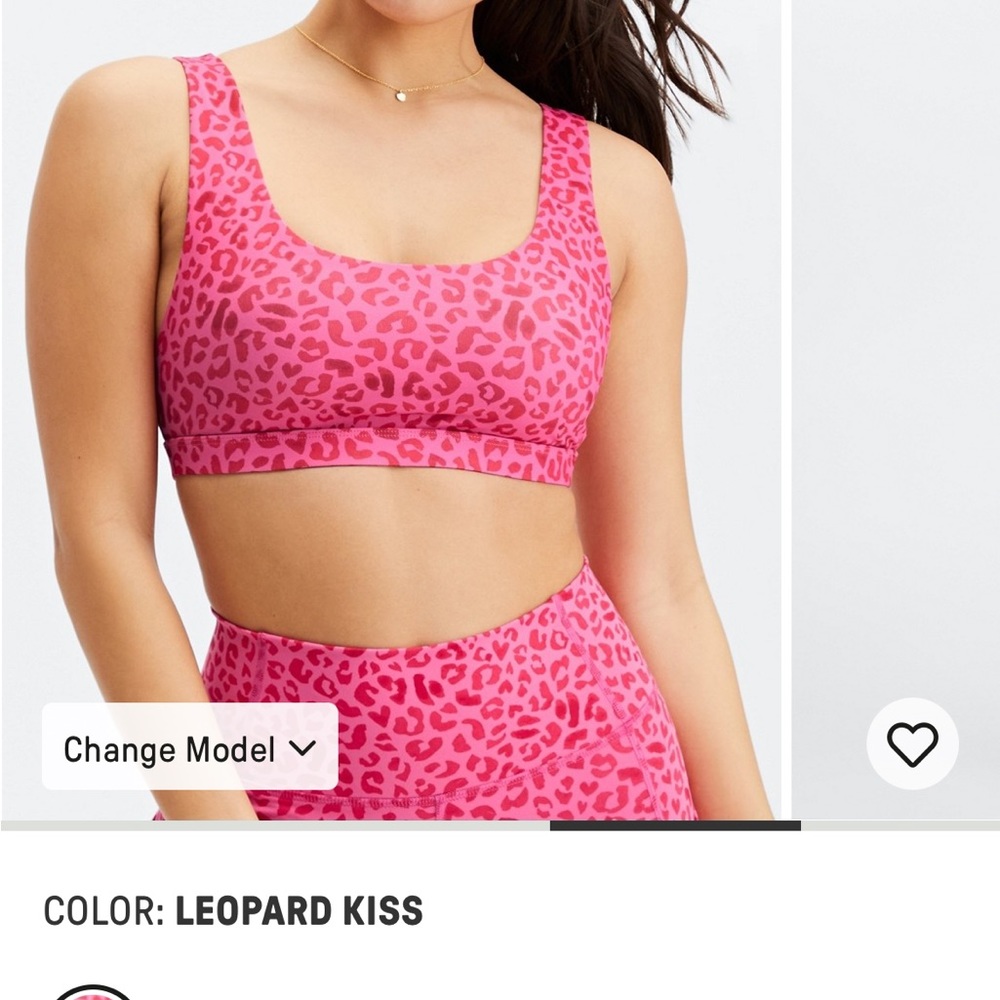 fabletics sports bra. low impact